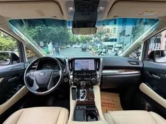 2021 Toyota Alphard Hybrid 2.5L Luxury, белый — фото 13