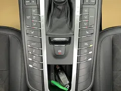 2021 Porsche Macan 2.0T, белый — фото 35