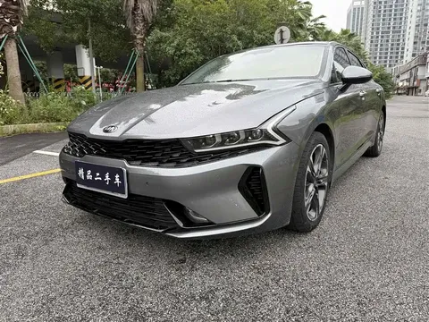 2021 Kia K5 380T GT-Line