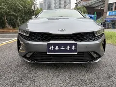2021 Kia K5 380T GT-Line — фото 2