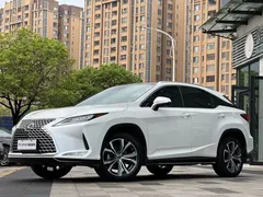 2021 Lexus RX 300 4WD, белый — фото 1
