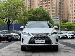 2021 Lexus RX 300 4WD, белый — фото 2