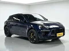 2020 Porsche Macan Turbo 2.9T, синий — фото 1