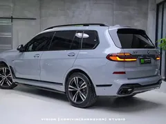 2023 BMW X7 xDrive40i Premium M Sport Package — фото 2