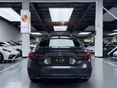 2022 Honda Accord 260TURBO Premium — фото 18