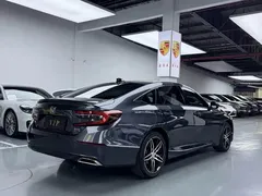 2022 Honda Accord 260TURBO Premium — фото 19