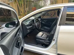 2022 Toyota Yaris L Zhixuan 1.5L CVT PLUS, белый — фото 11