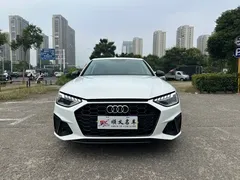 2022 Audi A4L 40 TFSI Luxury Sport, белый — фото 2