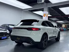 2022 Porsche Macan 2.0T, белый — фото 17