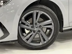 2023 Volkswagen Golf 280TSI DSG R-Line Lite — фото 19