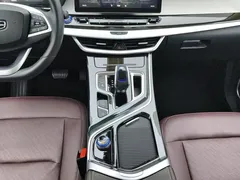 2022 Geely Jiaji 1.5TD PHEV Platinum Luxury — фото 16