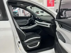 2023 Changan CS75 PLUS 3rd Gen 1.5T AT Premium, белый — фото 8