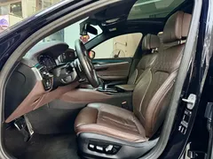 2021 BMW 5 Series 540i Fashion M Sport Package, чёрный — фото 3