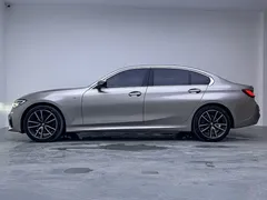 2021 BMW 3 Series 3 320Li M — фото 7