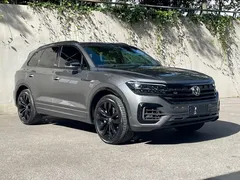 2022 Volkswagen Touareg 3.0TSI — фото 3
