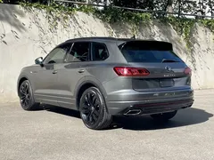 2022 Volkswagen Touareg 3.0TSI — фото 5