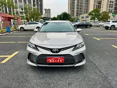 2021 Toyota Camry 2.0G Luxury — фото 3