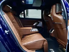 2023 BMW 7 740Li, синий — фото 6