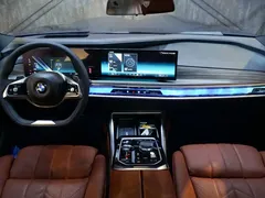 2023 BMW 7 740Li, синий — фото 9