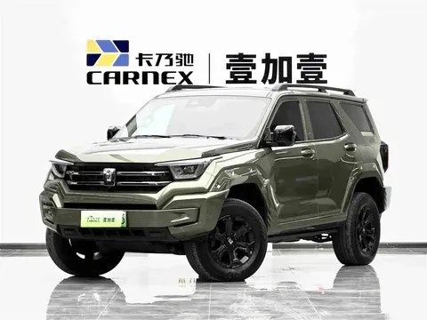 2023 Tank 400 Hi4-T