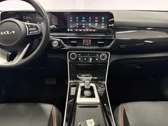 2023 Kia Seltos 1.5L CVT Luxury, белый — фото 9