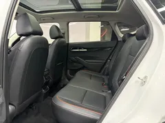 2023 Kia Seltos 1.5L CVT Luxury, белый — фото 16