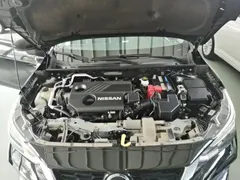 2022 Nissan Sylphy 1.6L XL CVT, чёрный — фото 20
