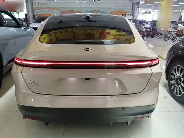 2022 Nio ET5 75kWh
