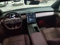 2022 Nio ET5 75kWh, чёрный — фото 10