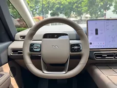 2025 Li Auto MEGA Home, белый — фото 23