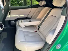 2025 Xiaomi YU7, зелёный — фото 28
