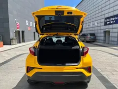 2022 Toyota C-HR 2.0L Comfort — фото 19