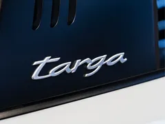 2022 Porsche 911 Targa 4 3.0T, белый — фото 12