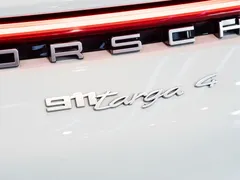 2022 Porsche 911 Targa 4 3.0T, белый — фото 14