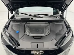 2025 BYD Seal 650 Smart Driving, чёрный — фото 15