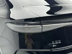 2025 BYD Seal 650 Smart Driving, чёрный — фото 19