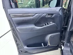 2020 Lexus LM 300h, чёрный — фото 14