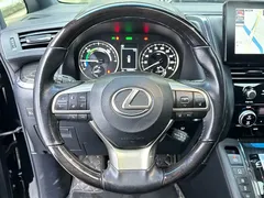 2020 Lexus LM 300h, чёрный — фото 15