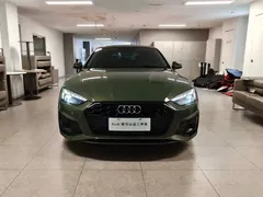2023 Audi A5 Sportback 40 TFSI, зелёный — фото 2