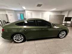 2023 Audi A5 Sportback 40 TFSI, зелёный — фото 3
