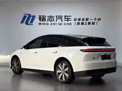 2025 Li Auto i6 4WD, белый — фото 6