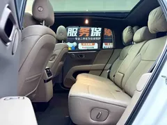 2025 Li Auto i6 4WD, белый — фото 16