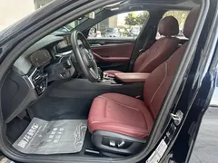 2022 BMW 5 Series 5 525Li M, чёрный — фото 11