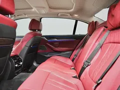 2022 BMW 5 Series 530Li, чёрный — фото 43