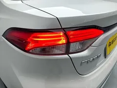 2022 Toyota Levin Hybrid 1.8H E-CVT Luxury, белый — фото 11