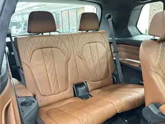 2021 BMW X7 xDrive40i M, чёрный — фото 16