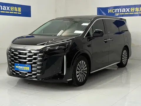 2025 BYD Xia 1.5T 180km