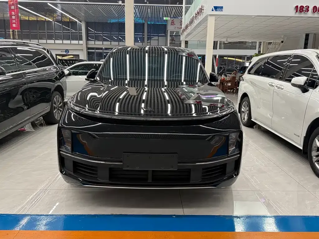2024 Li Auto L8 Pro