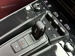 2023 Porsche 911 Carrera 3.0T, белый — фото 15