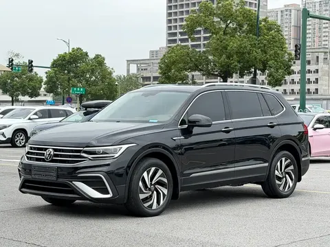 2023 Volkswagen Tiguan L 280TSI AT 2WD